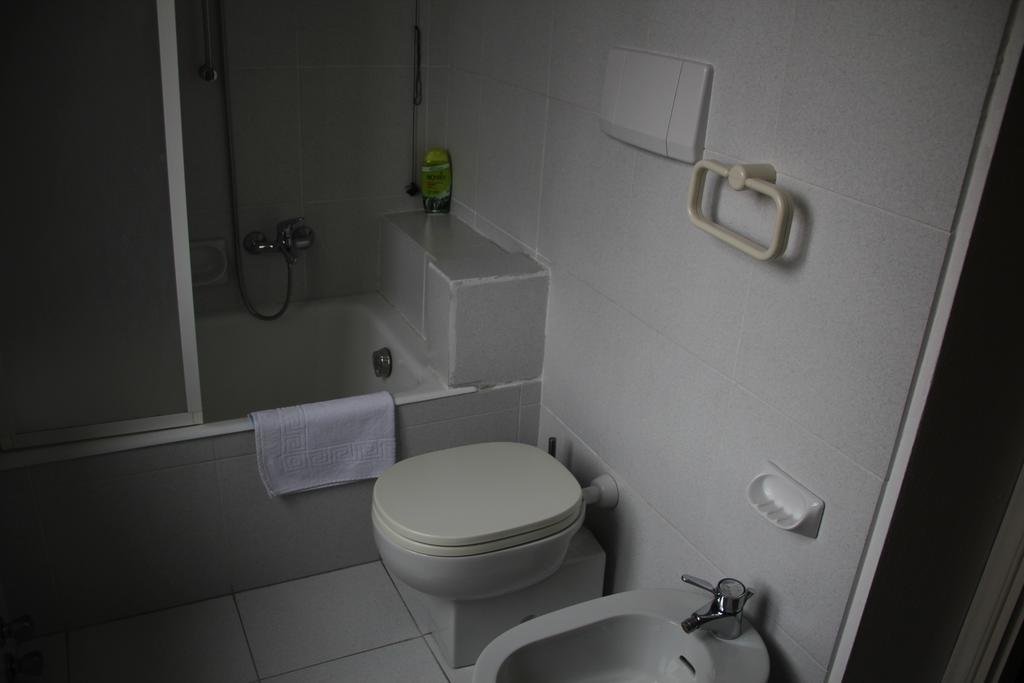 B&B Villa Ferrari Asti Kültér fotó